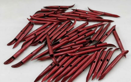 spearfishing titanium slip tip with red color