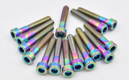 oilslick cylindrical head titanium screws