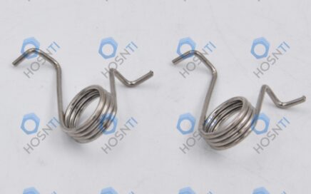 Z-shaped titanium spring connectors